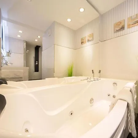 Sky Apartment *